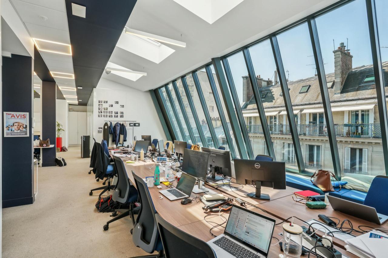 Bureau Paris 924m² Location bureau Paris OLBUR2422191 9